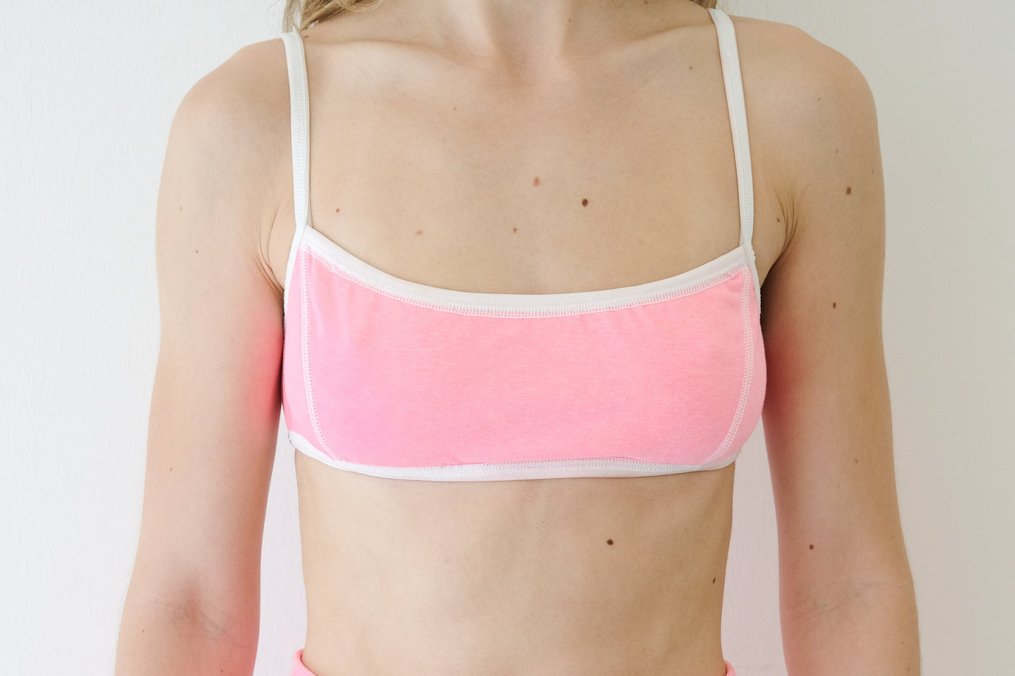 BUBBLEGUM TOP