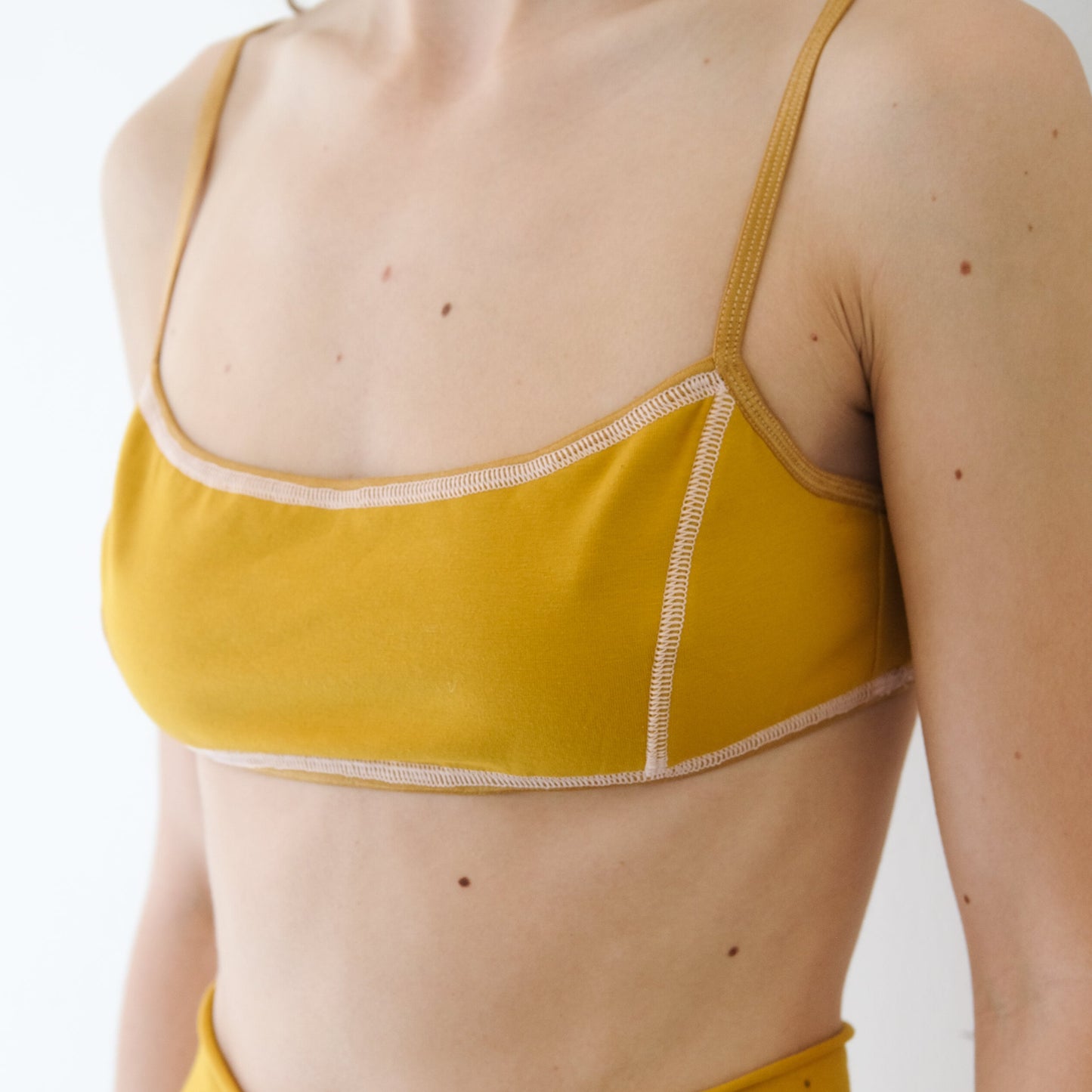 HONEY ROSE TOP
